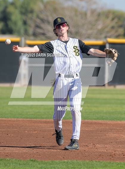 Thumbnail 3 in Santa Barbara vs. Summit (Coach Bob Invitational) photogallery.