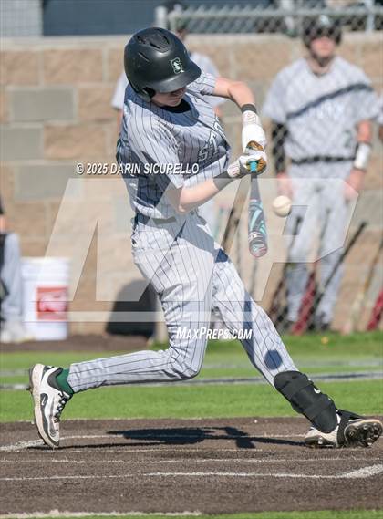 Thumbnail 2 in Santa Barbara vs. Summit (Coach Bob Invitational) photogallery.