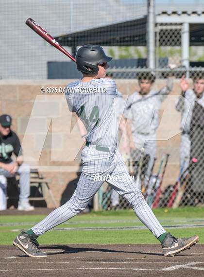 Thumbnail 3 in Santa Barbara vs. Summit (Coach Bob Invitational) photogallery.