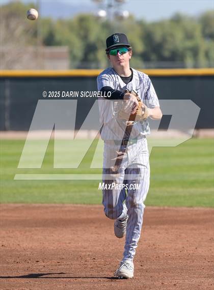 Thumbnail 2 in Santa Barbara vs. Summit (Coach Bob Invitational) photogallery.