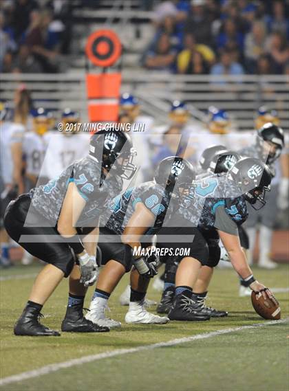 Thumbnail 3 in El Toro @ Aliso Niguel photogallery.