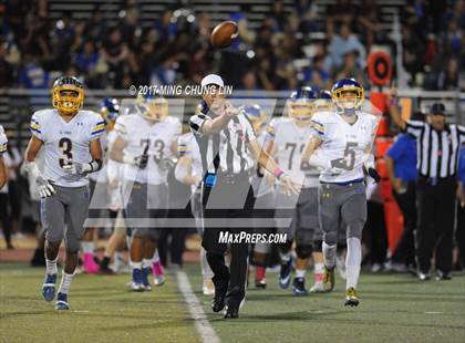 Thumbnail 2 in El Toro @ Aliso Niguel photogallery.