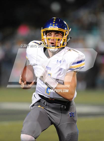 Thumbnail 1 in El Toro @ Aliso Niguel photogallery.