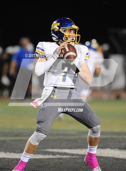 Thumbnail 3 in El Toro @ Aliso Niguel photogallery.