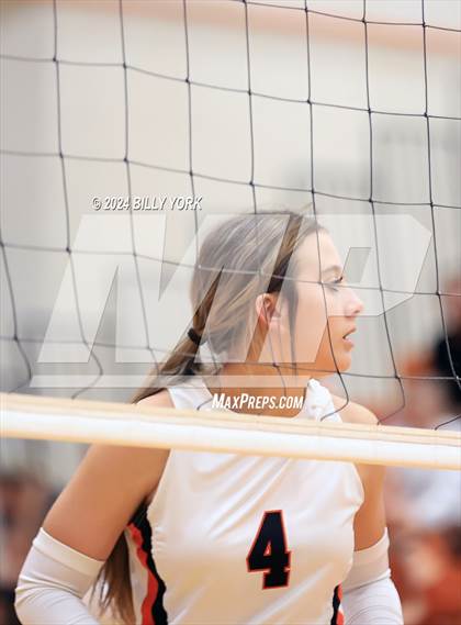 Thumbnail 1 in Grand Saline vs Quitman photogallery.