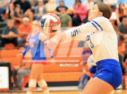 Thumbnail 1 in Grand Saline vs Quitman photogallery.