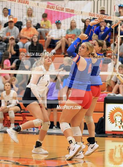 Thumbnail 3 in Grand Saline vs Quitman photogallery.