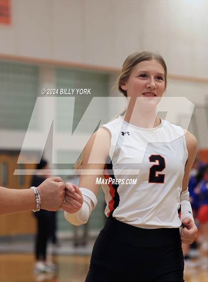 Thumbnail 3 in Grand Saline vs Quitman photogallery.