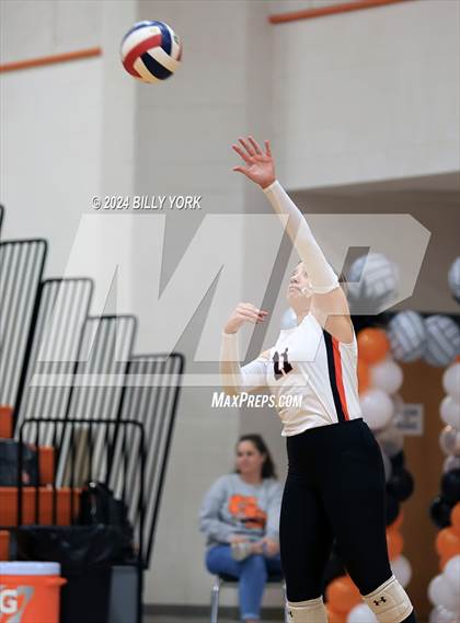 Thumbnail 3 in Grand Saline vs Quitman photogallery.