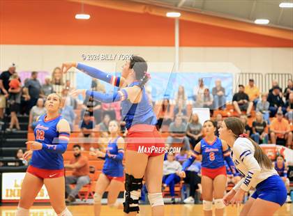 Thumbnail 3 in Grand Saline vs Quitman photogallery.