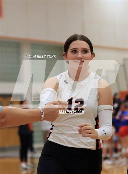 Thumbnail 1 in Grand Saline vs Quitman photogallery.