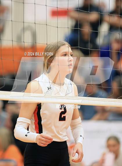 Thumbnail 1 in Grand Saline vs Quitman photogallery.
