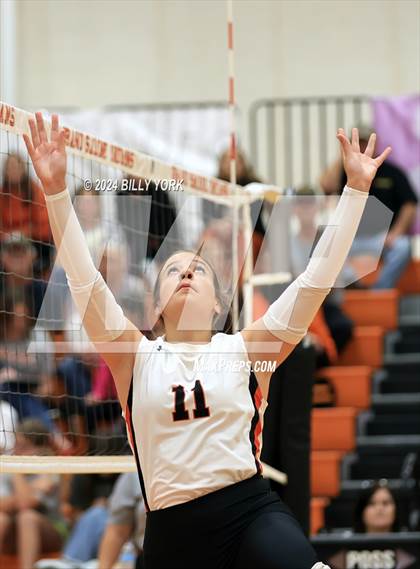 Thumbnail 3 in Grand Saline vs Quitman photogallery.