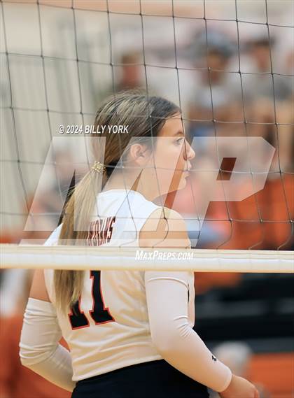 Thumbnail 2 in Grand Saline vs Quitman photogallery.