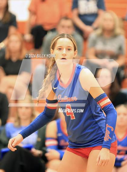 Thumbnail 3 in Grand Saline vs Quitman photogallery.
