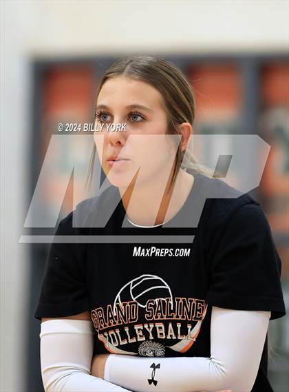 Thumbnail 1 in Grand Saline vs Quitman photogallery.