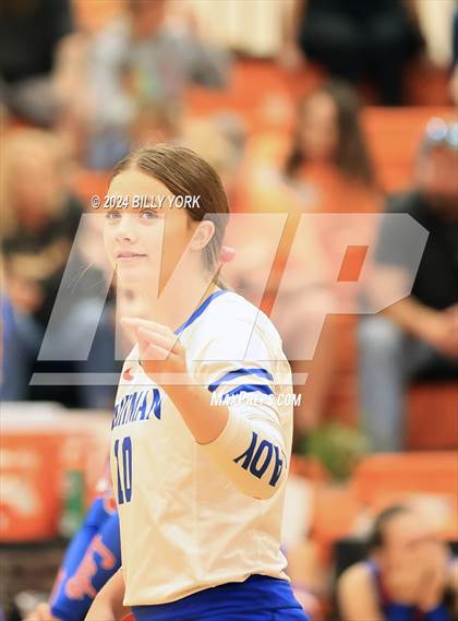 Thumbnail 2 in Grand Saline vs Quitman photogallery.