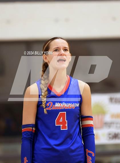 Thumbnail 3 in Grand Saline vs Quitman photogallery.