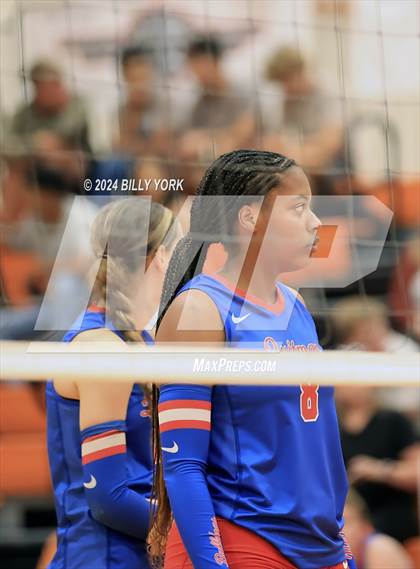 Thumbnail 1 in Grand Saline vs Quitman photogallery.