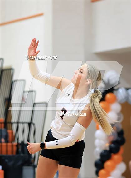 Thumbnail 3 in Grand Saline vs Quitman photogallery.