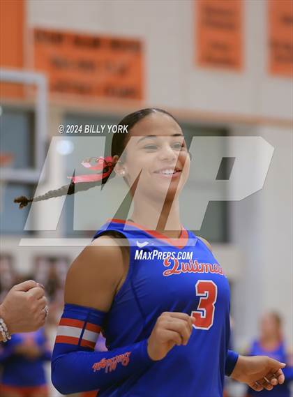 Thumbnail 3 in Grand Saline vs Quitman photogallery.