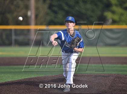 Thumbnail 3 in Newport @ Bothell photogallery.