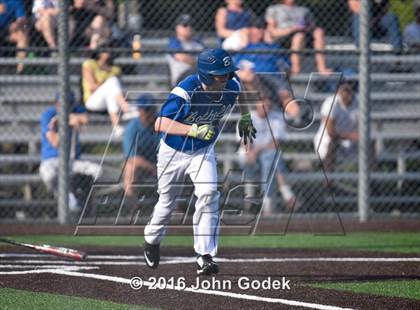 Thumbnail 3 in Newport @ Bothell photogallery.
