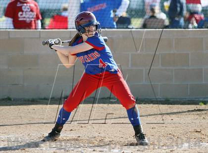 Thumbnail 3 in Gilmer vs. Sabine (Carthage TNT Tournament) photogallery.