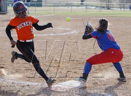 Thumbnail 3 in Gilmer vs. Sabine (Carthage TNT Tournament) photogallery.