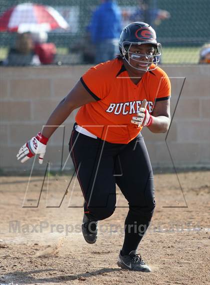 Thumbnail 3 in Gilmer vs. Sabine (Carthage TNT Tournament) photogallery.