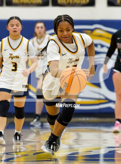 Thumbnail 1 in Woodcreek @ Inderkum photogallery.