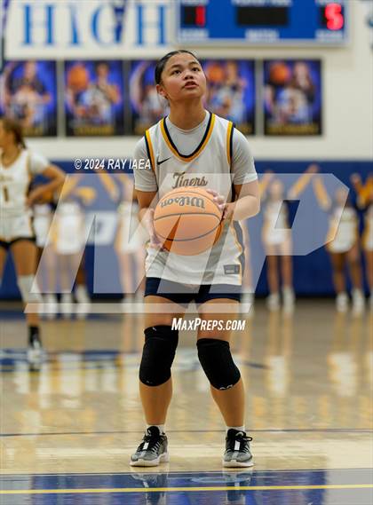 Thumbnail 3 in Woodcreek @ Inderkum photogallery.