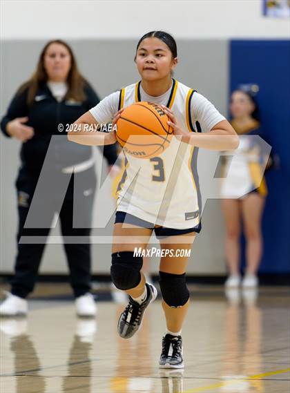 Thumbnail 1 in Woodcreek @ Inderkum photogallery.