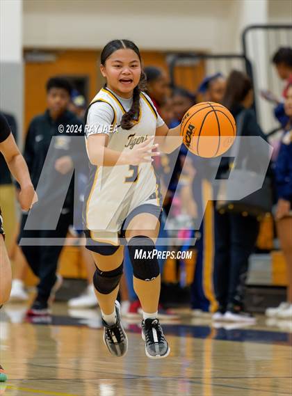 Thumbnail 2 in Woodcreek @ Inderkum photogallery.