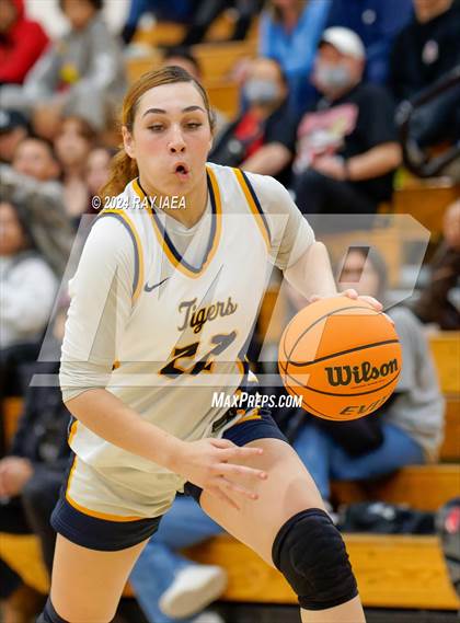 Thumbnail 3 in Woodcreek @ Inderkum photogallery.