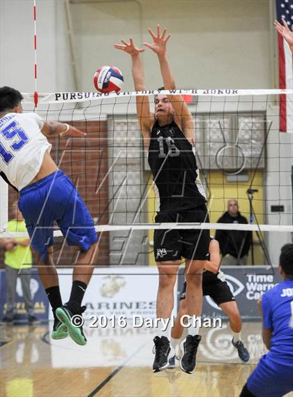 Thumbnail 2 in Jordan vs. Saddleback Valley Christian (CIF SoCal Regional D3 Final) photogallery.