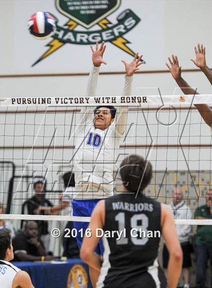 Thumbnail 2 in Jordan vs. Saddleback Valley Christian (CIF SoCal Regional D3 Final) photogallery.