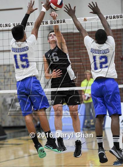 Thumbnail 2 in Jordan vs. Saddleback Valley Christian (CIF SoCal Regional D3 Final) photogallery.