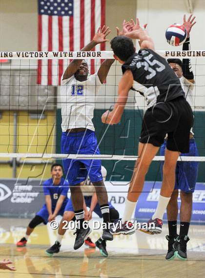 Thumbnail 1 in Jordan vs. Saddleback Valley Christian (CIF SoCal Regional D3 Final) photogallery.