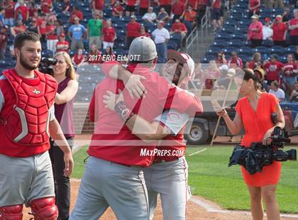Thumbnail 1 in Central vs Holy Redeemer (PIAA 3A Final) photogallery.