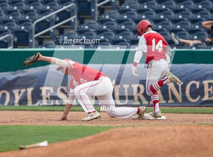 Thumbnail 1 in Central vs Holy Redeemer (PIAA 3A Final) photogallery.