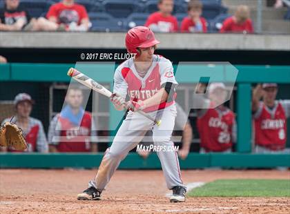 Thumbnail 3 in Central vs Holy Redeemer (PIAA 3A Final) photogallery.