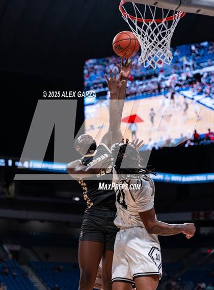 Thumbnail 2 in Jordan vs. Guyer (UIL 6A Basketball Division II Final) photogallery.