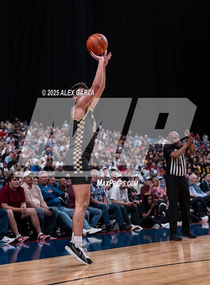 Thumbnail 3 in Jordan vs. Guyer (UIL 6A Basketball Division II Final) photogallery.