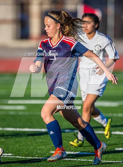 Thumbnail 1 in Alvin JV Orange vs Clear Lake JV photogallery.