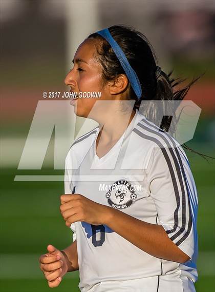 Thumbnail 2 in Alvin JV Orange vs Clear Lake JV photogallery.