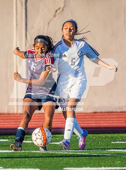 Thumbnail 2 in Alvin JV Orange vs Clear Lake JV photogallery.