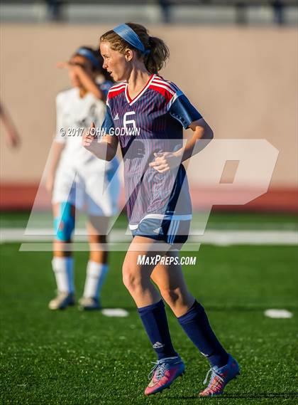 Thumbnail 3 in Alvin JV Orange vs Clear Lake JV photogallery.