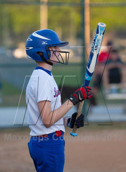 Thumbnail 3 in Millington Central vs Bartlett photogallery.