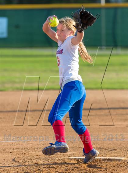 Thumbnail 1 in Millington Central vs Bartlett photogallery.